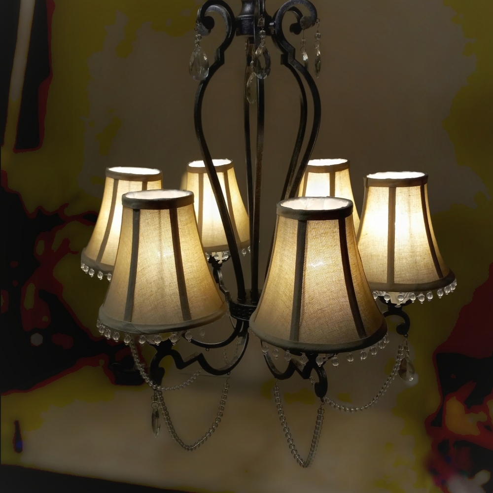 *SOLD* Underwriters Laboratories 6 armed shaded crystal chandelier